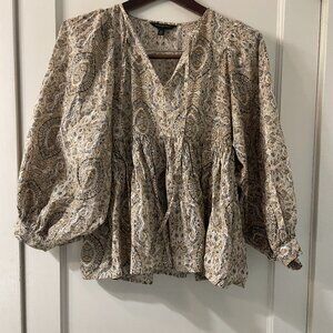 Banana Republic 3/4 Sleeve Tie Neck Tiered Paisley Cotton Boho Blouse Size XS.
